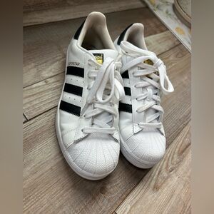 Adidas Superstars Youth 6.5 black/white